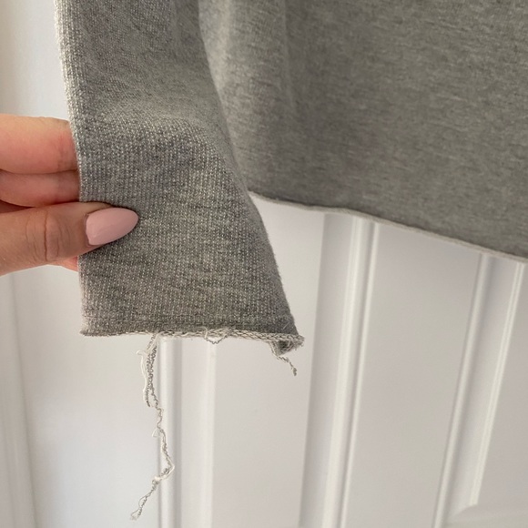 ASOS Raw Edge Off Shoulder gray lounge Sweatshirt top size 0 - Picture 10 of 12